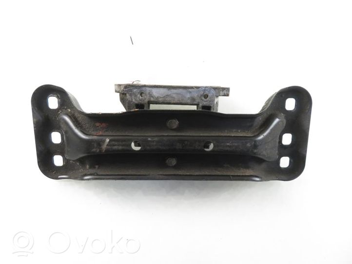 Mercedes-Benz E AMG W211 Supporto di montaggio scatola del cambio A2112421001