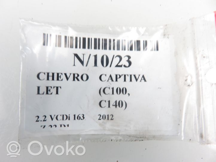 Chevrolet Captiva Käynnistysmoottori M002T86171