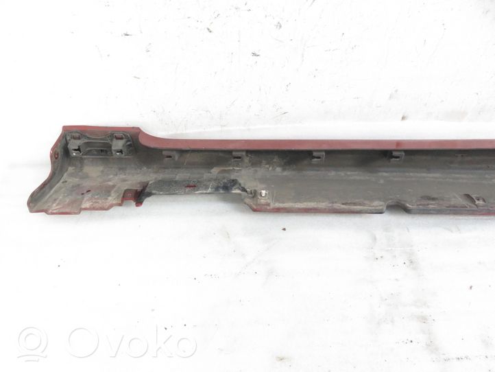 Hyundai Sonata Front sill (body part) 