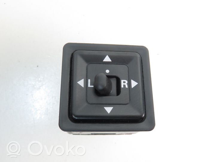 Mitsubishi Pajero Schalter Versteller Außenspiegel 