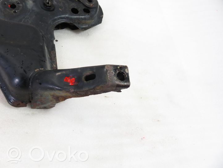 Fiat Punto (188) Sottotelaio anteriore 