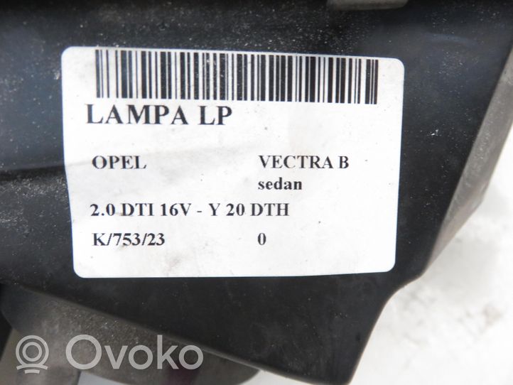 Opel Vectra B Lampa przednia 67743030