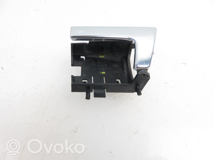 Volkswagen Polo III 6N 6N2 6NF Front door interior handle 