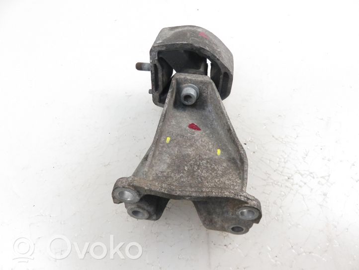 Volkswagen PASSAT B5.5 Gearbox mounting bracket 