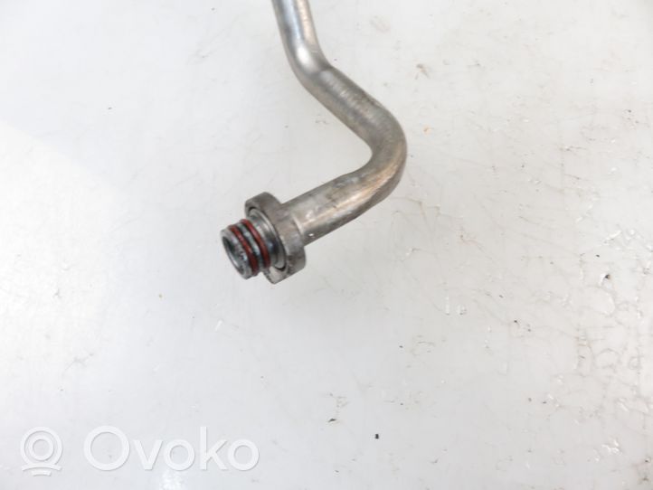 Ford Fiesta Air conditioning (A/C) pipe/hose 