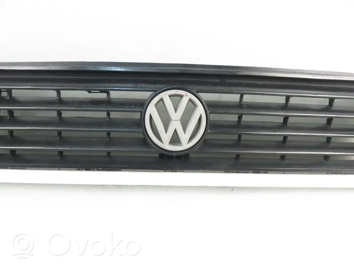 Volkswagen Golf II Atrapa chłodnicy / Grill 