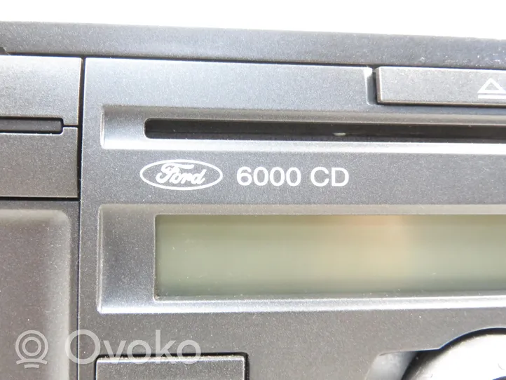 Ford Mondeo Mk III Radio/CD/DVD/GPS-pääyksikkö 