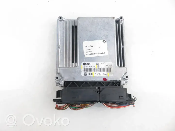 BMW 3 E46 Sterownik / Moduł ECU 0281010565