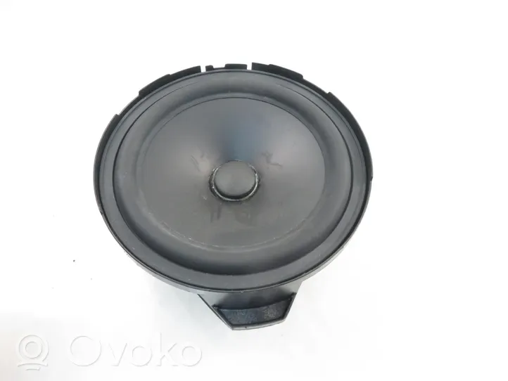 Mercedes-Benz CLA C117 X117 W117 Front door speaker 