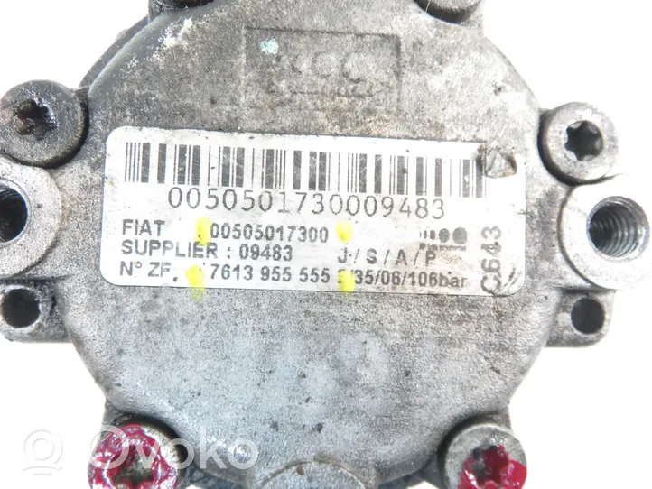 Alfa Romeo 159 Power steering pump 7613955555