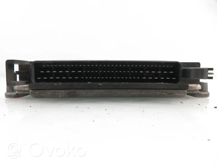 Citroen Xantia Sterownik / Moduł ECU 0281010251