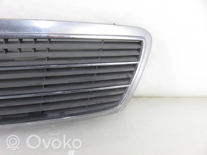 Mercedes-Benz C AMG W203 Grille de calandre avant 