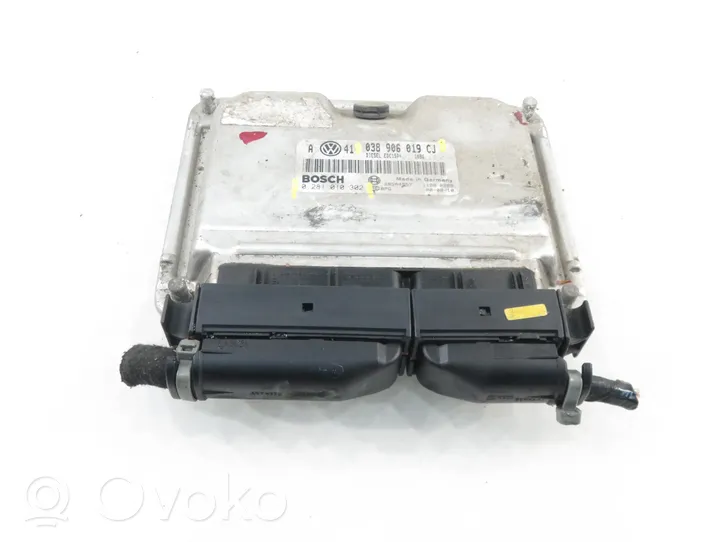 Volkswagen Golf IV Sterownik / Moduł ECU 0281010302