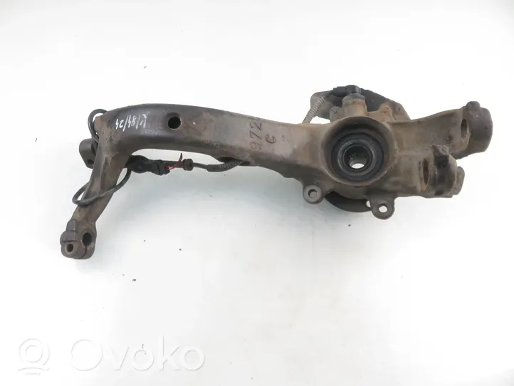 Audi A4 S4 B5 8D Achsschenkel vorne 