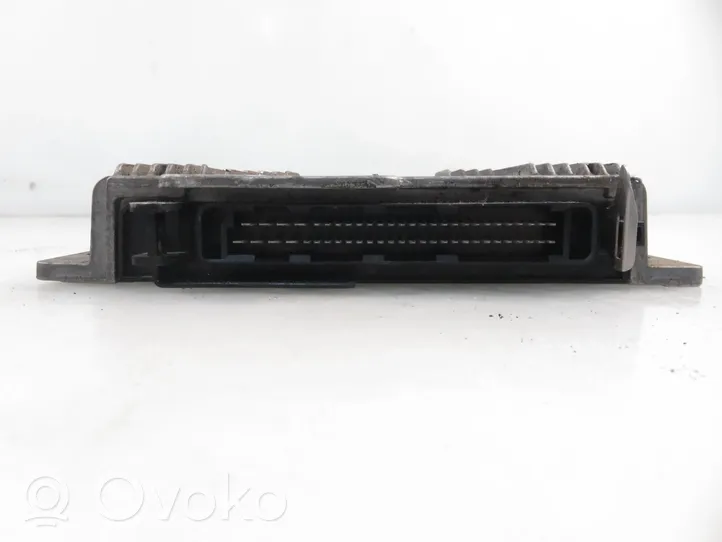 Volvo S40, V40 Calculateur moteur ECU S113727101J