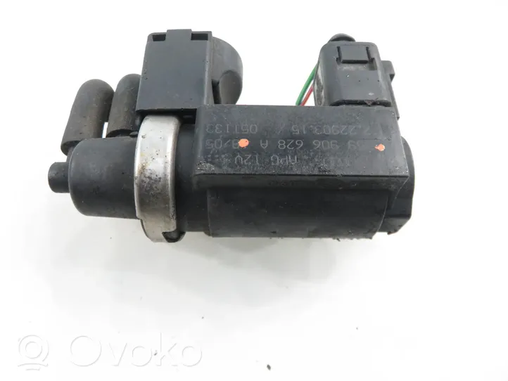 Audi A6 S6 C6 4F Vacuum valve 