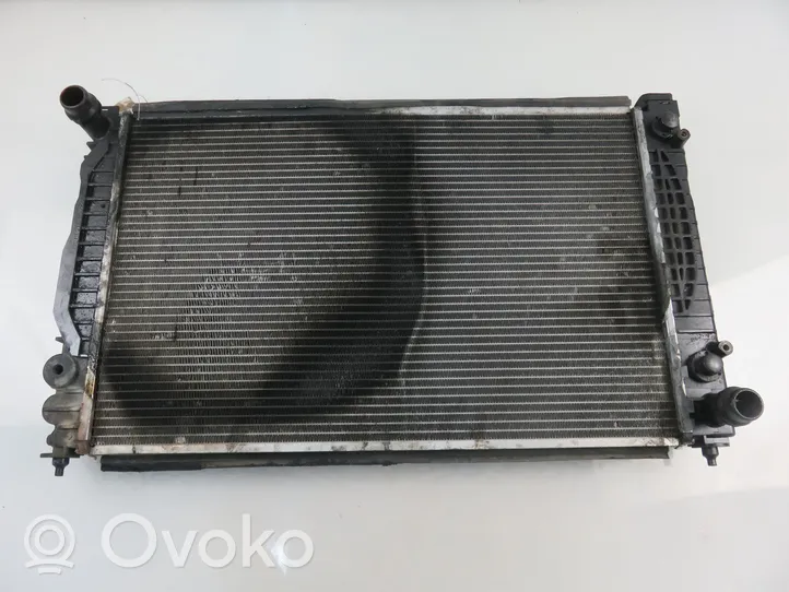 Audi A6 S6 C5 4B Dzesēšanas šķidruma radiators 