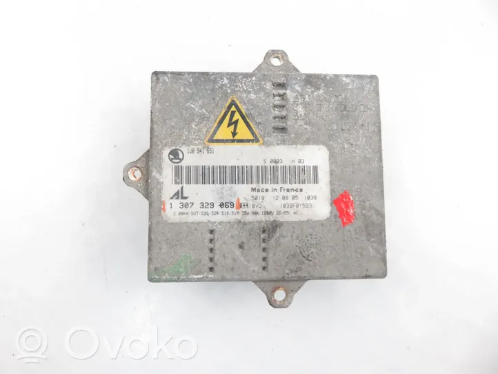 Volkswagen Golf V Headlight ballast module Xenon 