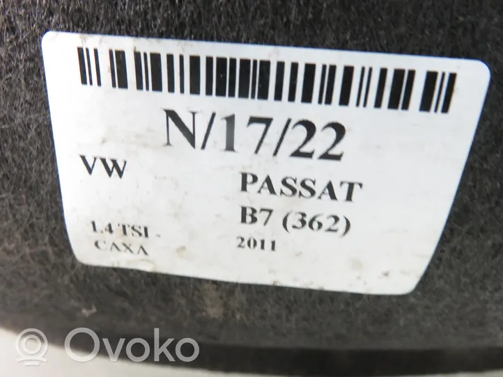 Volkswagen PASSAT B7 Etupyörän sisälokasuojat 