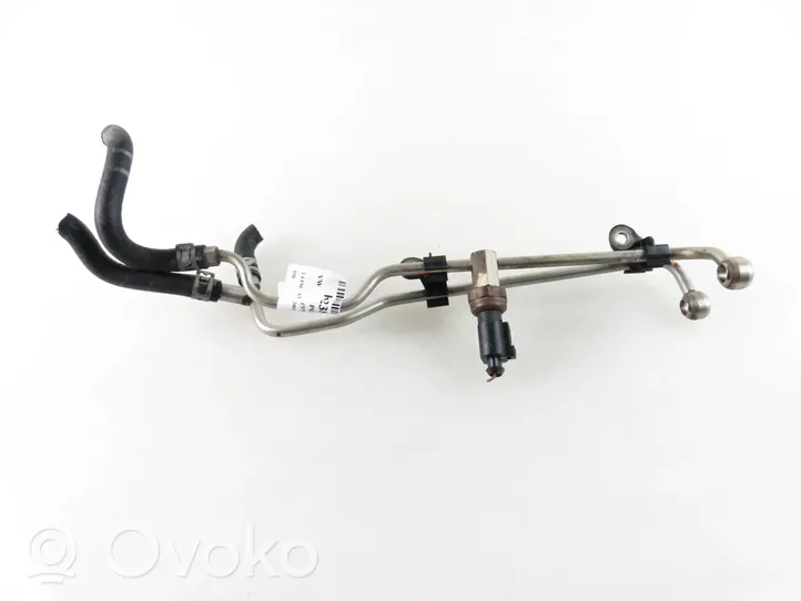 Volkswagen Polo IV 9N3 Tuyau d'alimentation conduite de carburant 