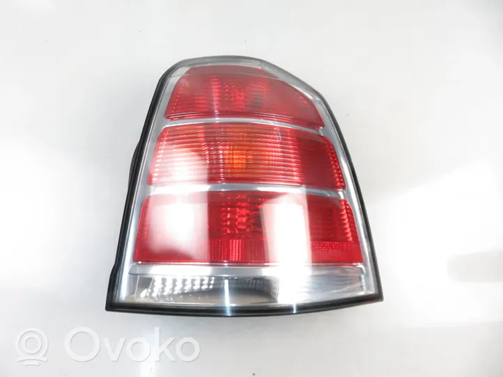 Opel Zafira B Lampa tylna 