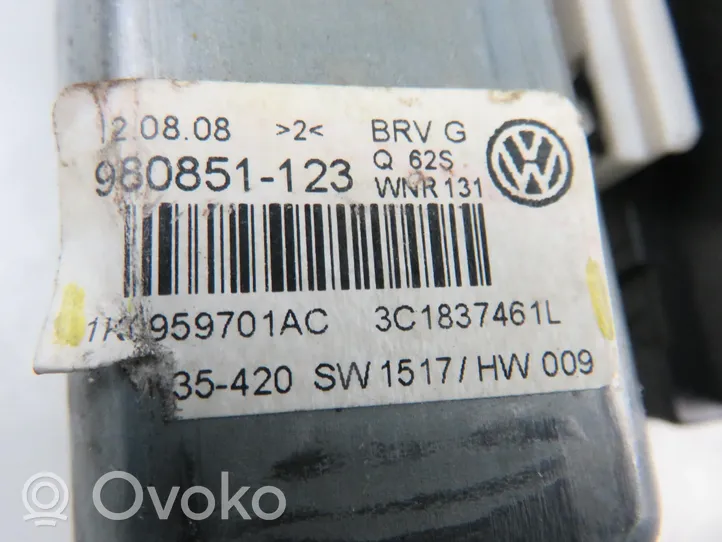 Volkswagen PASSAT B6 Priekinis varikliukas langų pakėlėjo 3C1837461L