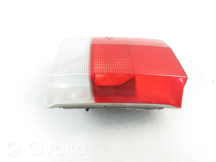 Audi 80 90 B3 Lampa tylna 