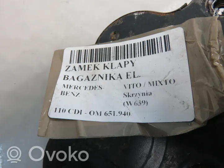 Mercedes-Benz Vito Viano W639 Zamek klapy tylnej / bagażnika A2C53213118