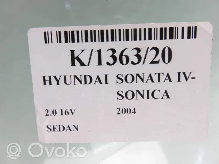 Hyundai Sonata Front door window glass four-door 