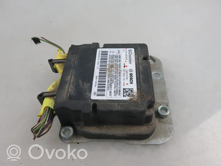 Mercedes-Benz Vito Viano W639 Module de contrôle airbag A0004460842