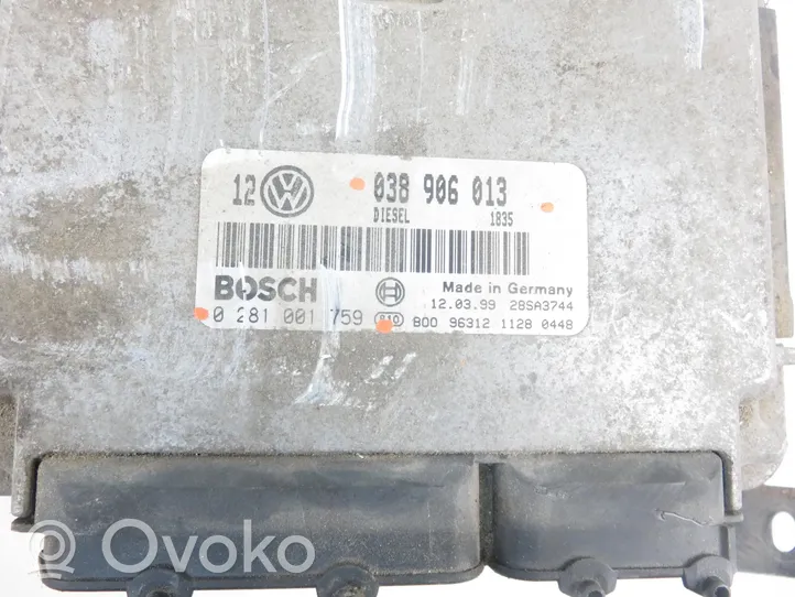 Volkswagen Golf IV Calculateur moteur ECU 0281001759