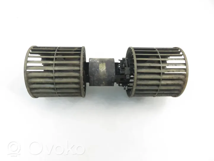 Iveco Daily 30.8 - 9 Ventola riscaldamento/ventilatore abitacolo 