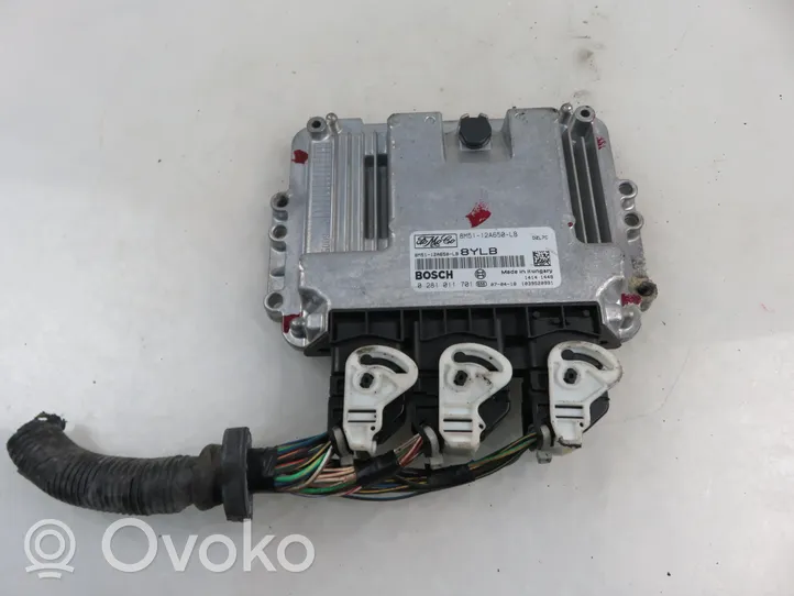 Ford C-MAX I Calculateur moteur ECU 0281011701