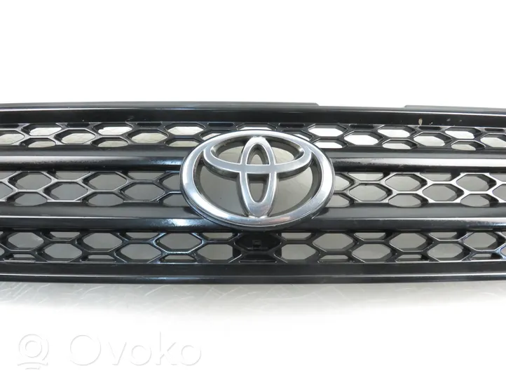 Toyota RAV 4 (XA20) Grille de calandre avant 