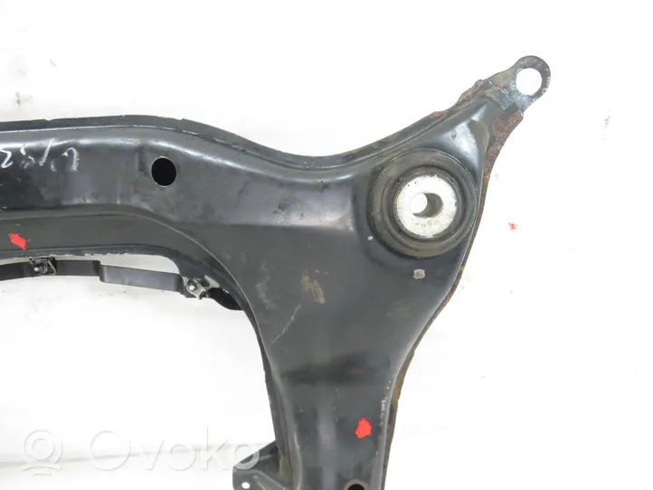 Volkswagen PASSAT B5.5 Front subframe 