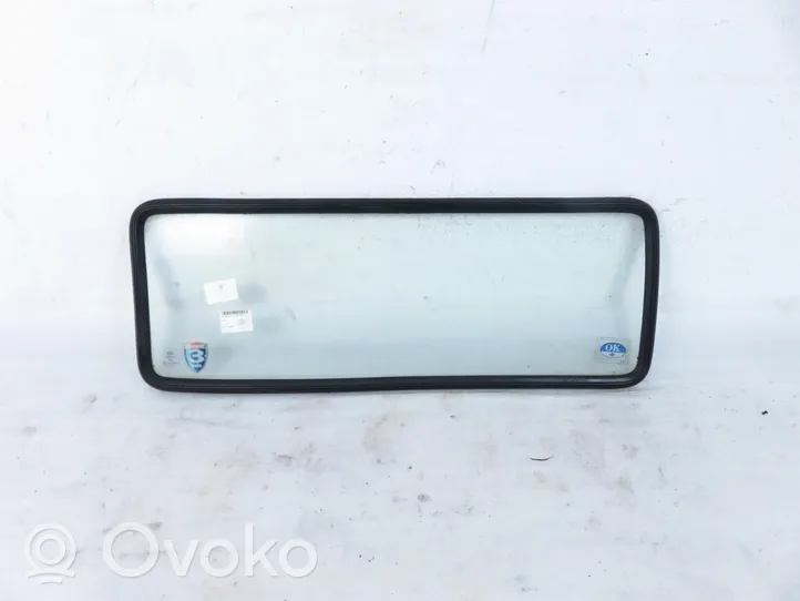 Nissan Trade Rear vent window glass 