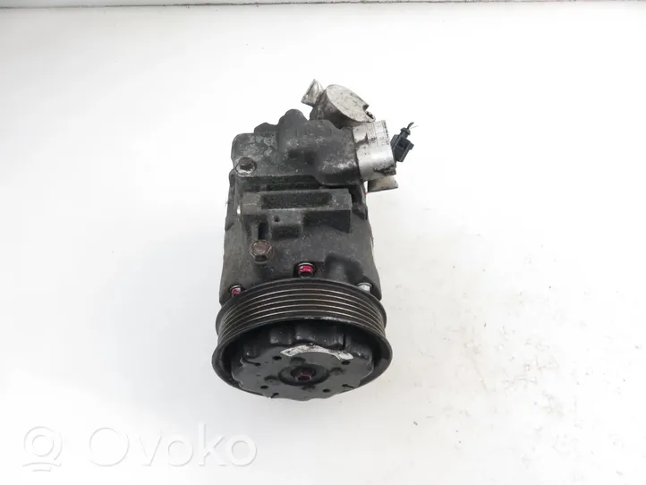 Volkswagen Polo IV 9N3 Compressore aria condizionata (A/C) (pompa) 4472208126