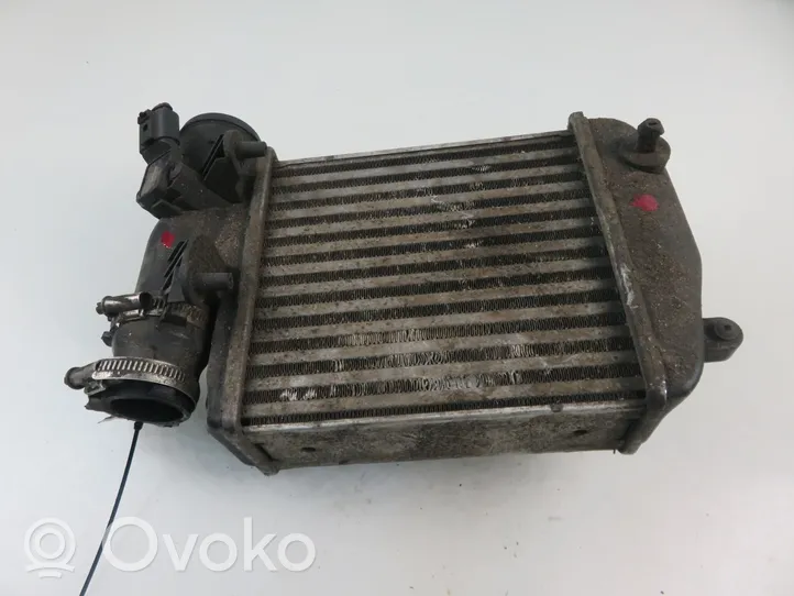 Audi A6 S6 C6 4F Chłodnica powietrza doładowującego / Intercooler 