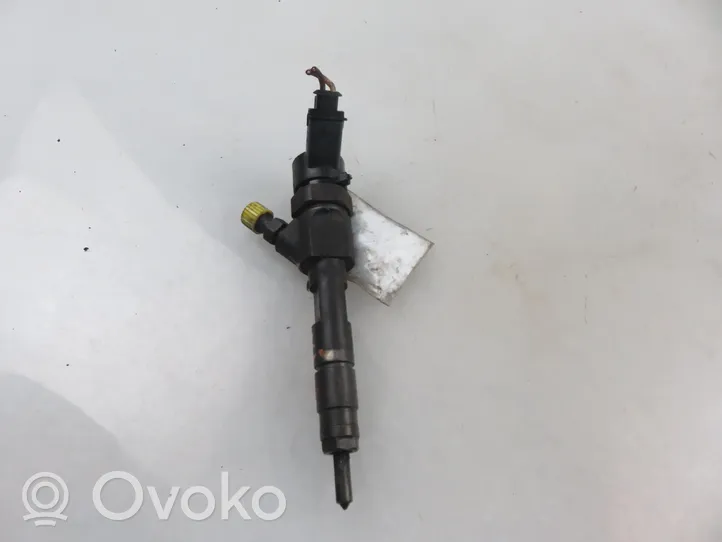 Renault Megane II Fuel injector 8200100272