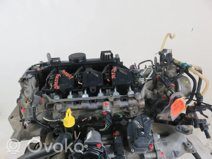 Renault Master III Silnik / Komplet 