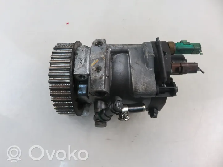 Renault Clio II Fuel injection high pressure pump 8200057225