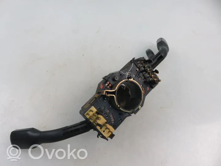 Audi A4 S4 B5 8D Wiper turn signal indicator stalk/switch 