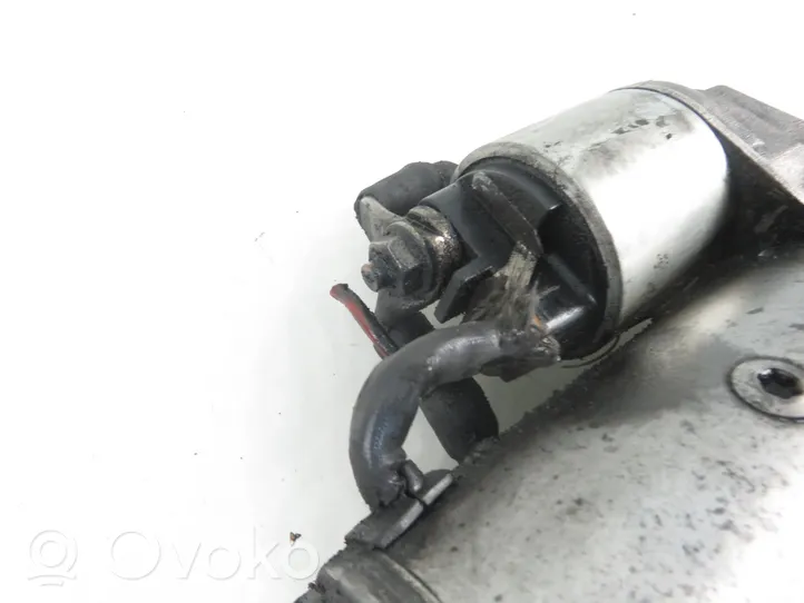 Volkswagen PASSAT B5.5 Starter motor 