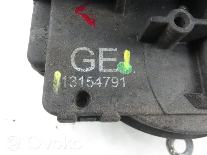 Opel Meriva A Front door lock 53011112