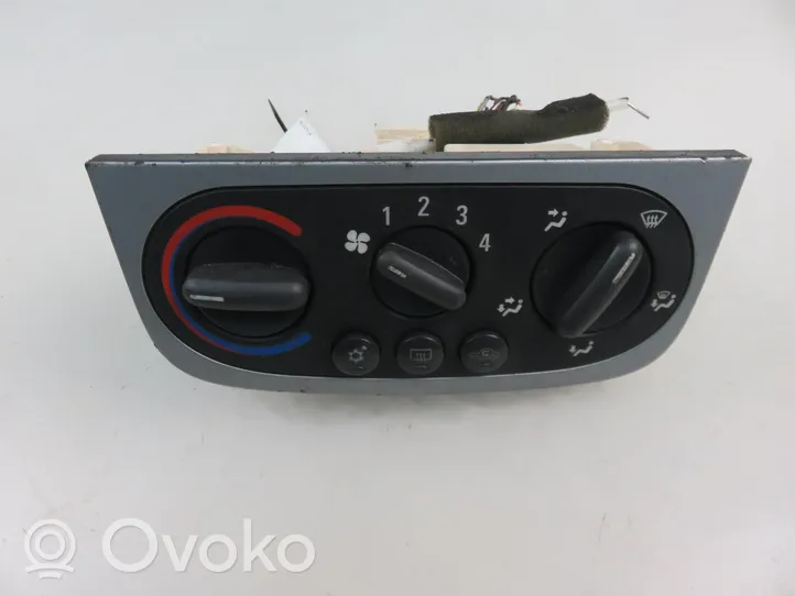 Opel Tigra B Salona ventilatora regulēšanas slēdzis 