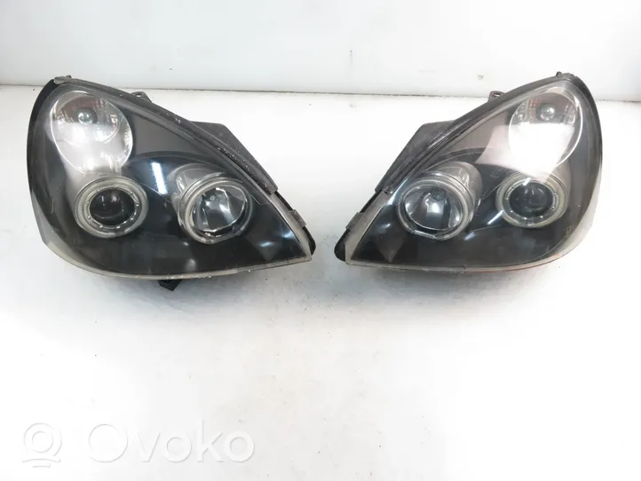 Renault Clio II Lot de 2 lampes frontales / phare 