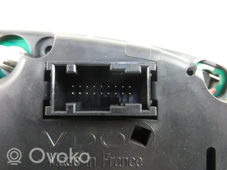 Peugeot 607 Compteur de vitesse tableau de bord 110008883020