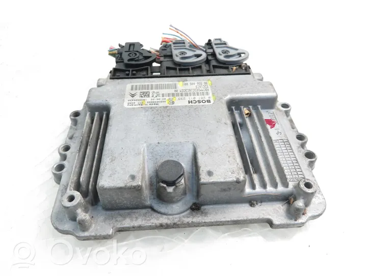 Citroen Xsara Picasso Calculateur moteur ECU 9653239880