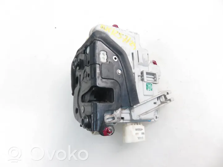 Audi A4 S4 B7 8E 8H Etuoven lukko 