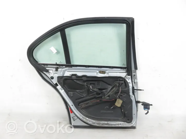 BMW 5 E39 Rear door 